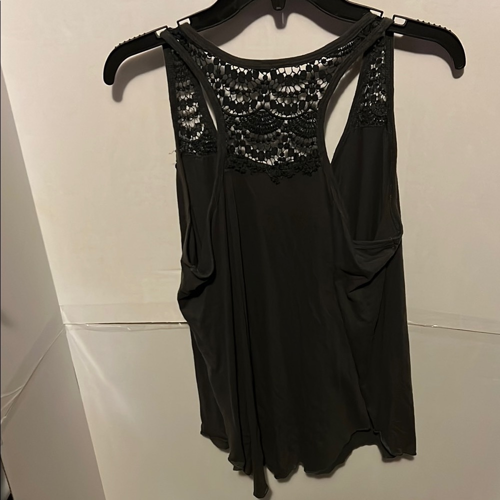 Graphic Tank Tops Collection - Picture 10 of 12